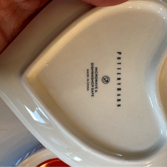 Pottery Barn Watercolor Heart-Shaped Ceramic Appetizer Love Plates Set of 4 - Picture 11 of 11